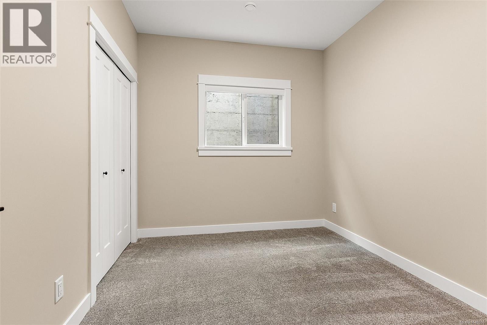 933 Blakeon Pl Property Photo 35