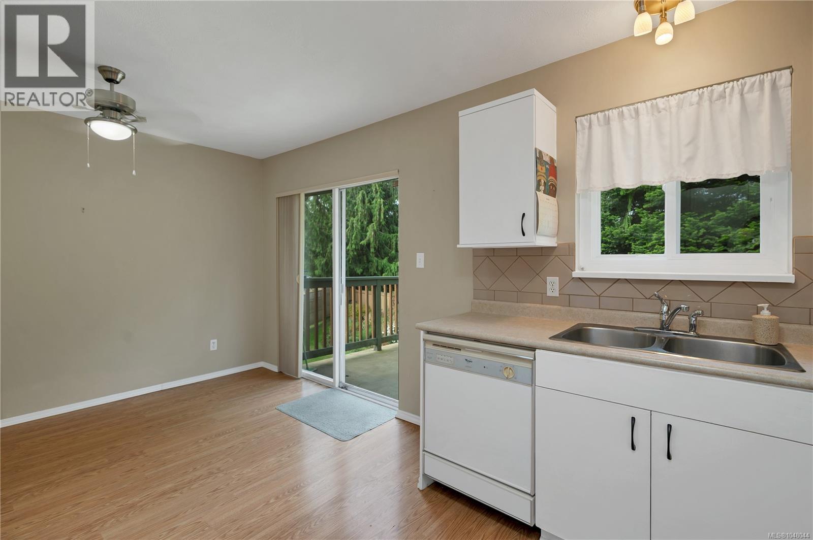 1920 Raven Pl Property Photo 8