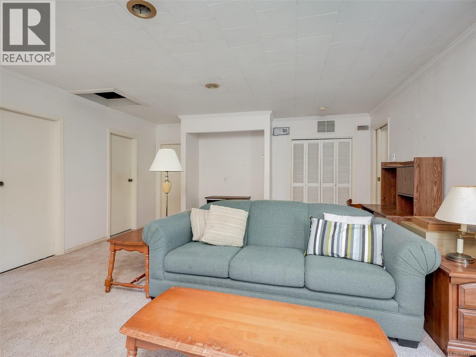 5333 Sparton Rd Property Photo 6
