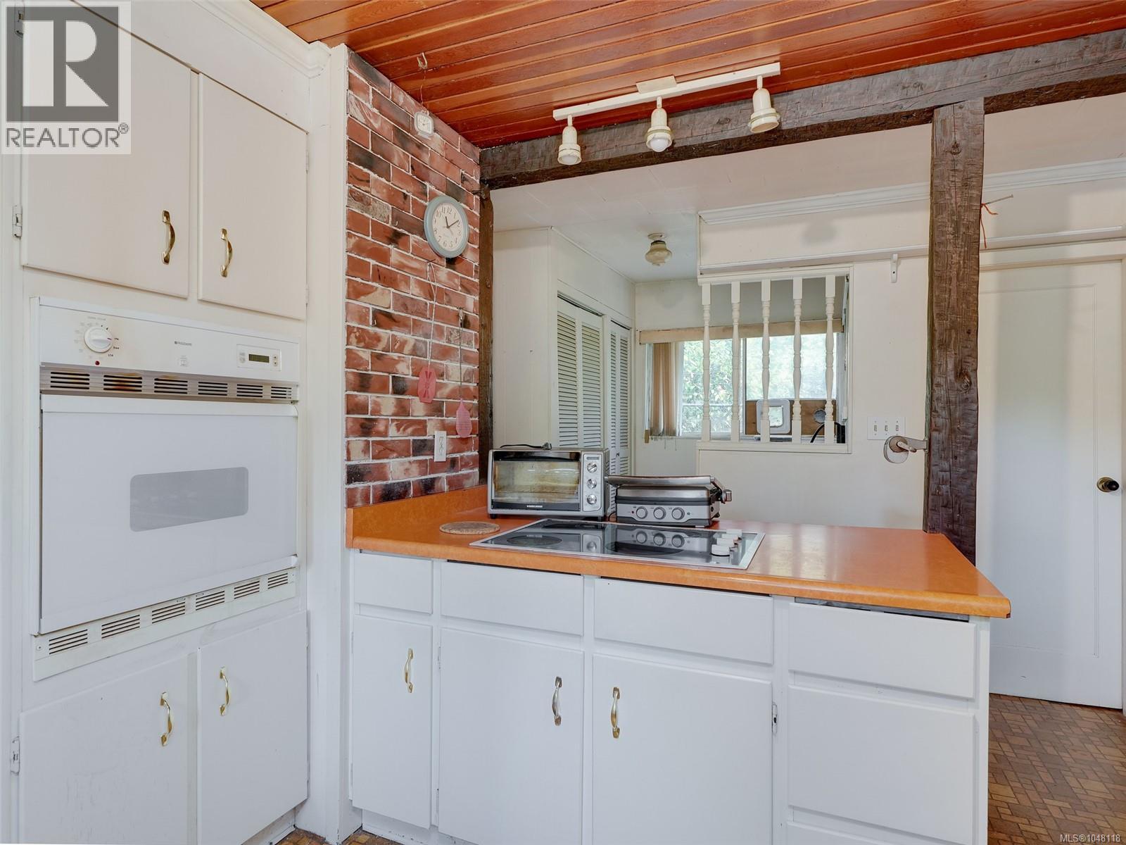 5333 Sparton Rd Property Photo 8