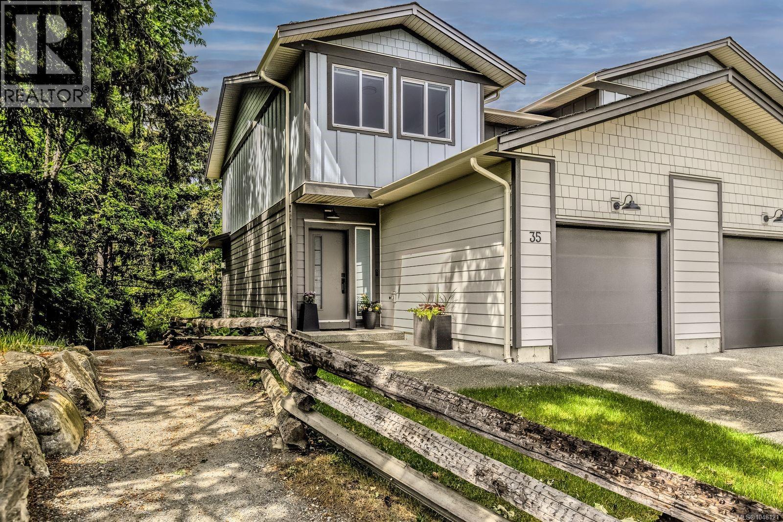 35 3195 Herons Way Property Photo 4