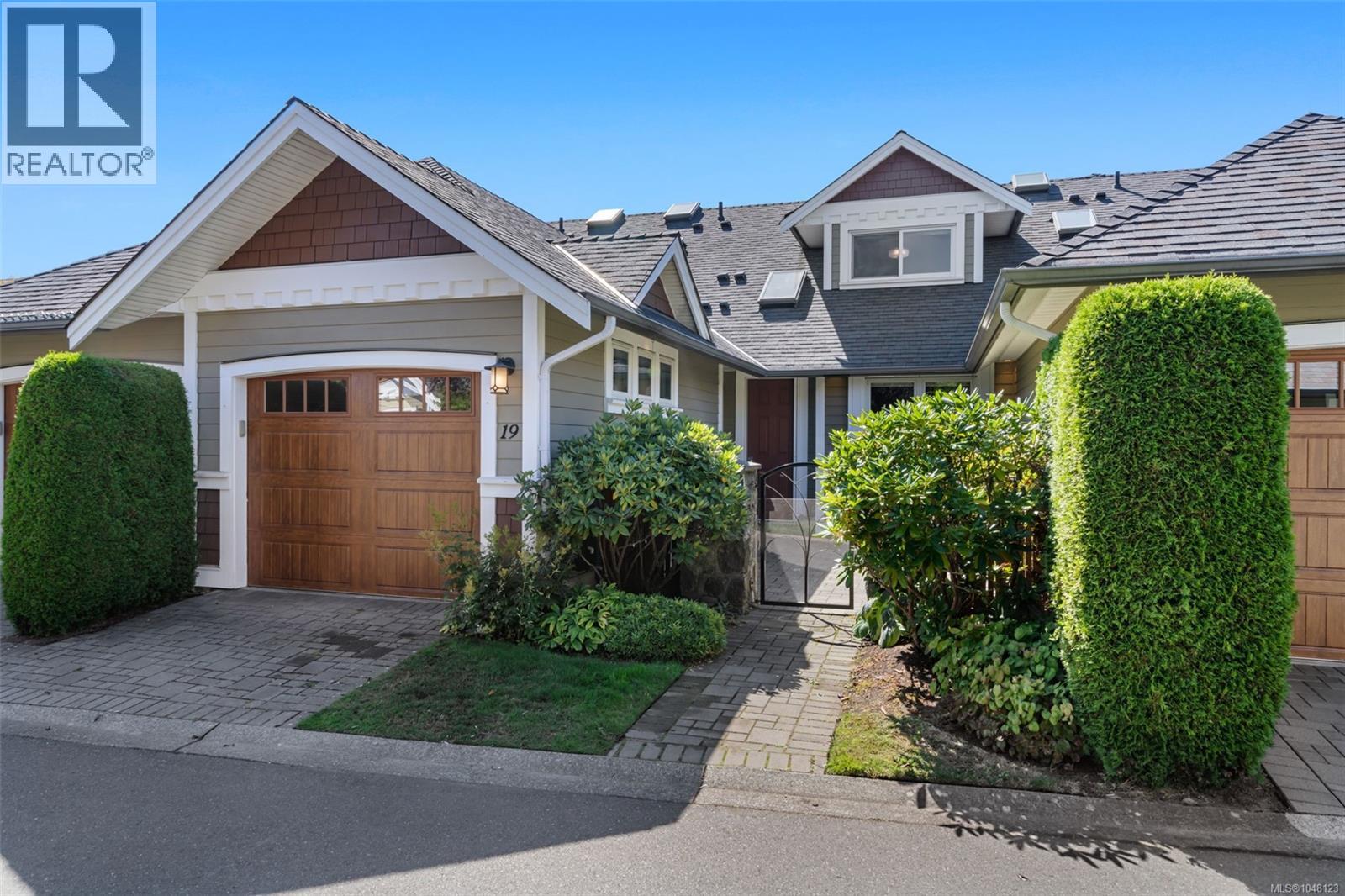 19 10520 Mcdonald Park Rd Property Photo 1