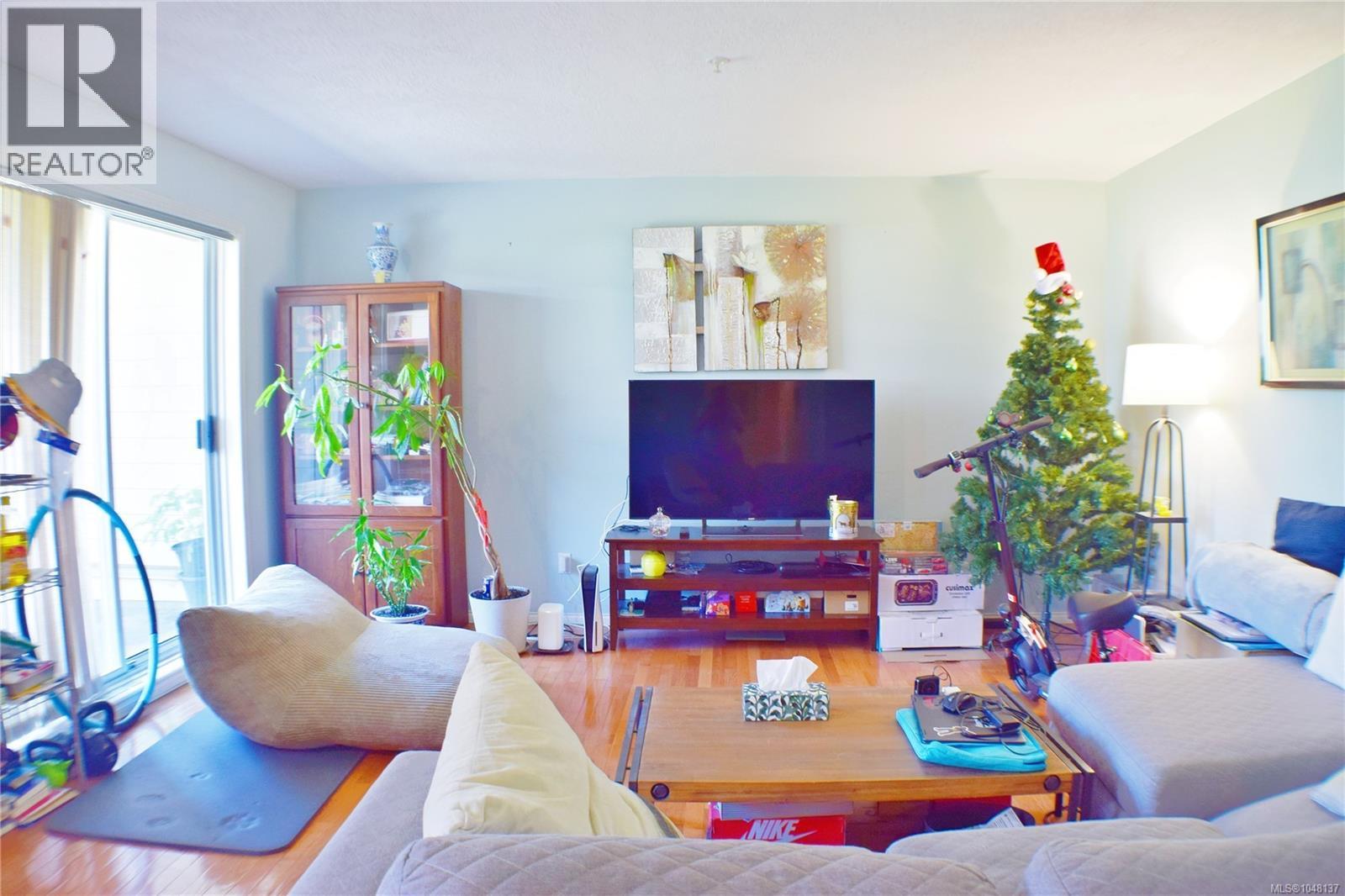 207 1694 Cedar Hill Cross Rd Property Photo 1