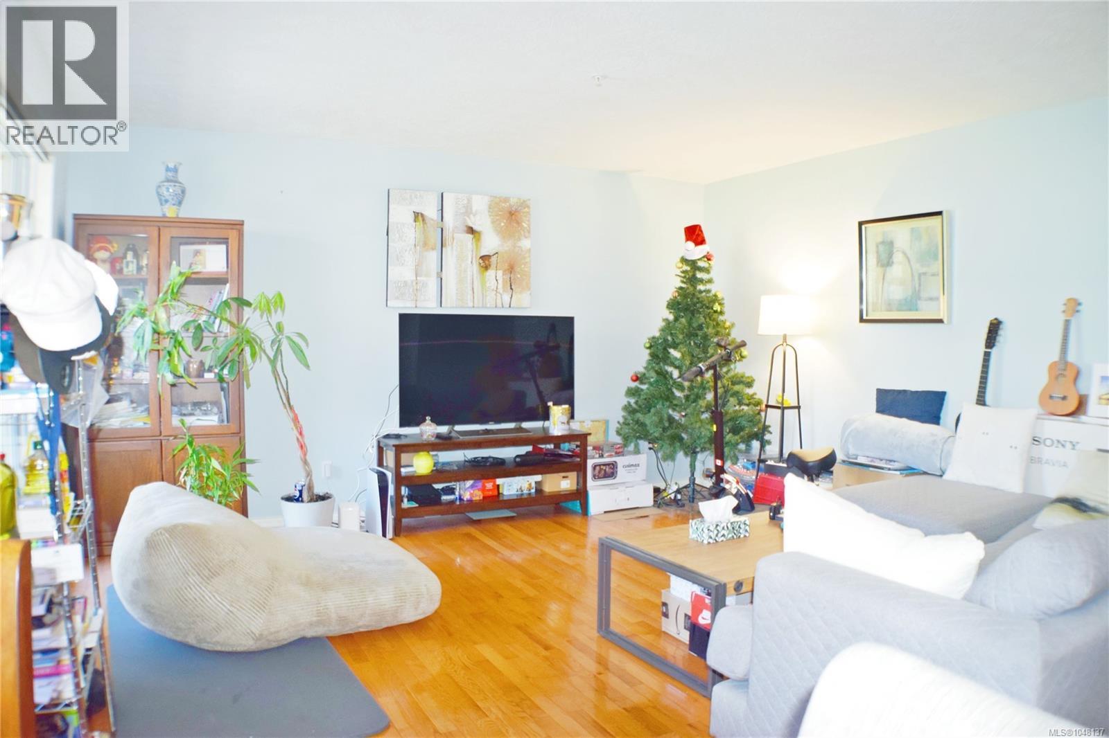 207 1694 Cedar Hill Cross Rd Property Photo 2