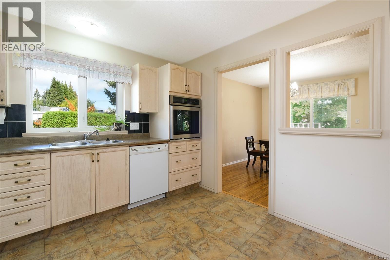 17 2055 Galerno Rd Property Photo 4