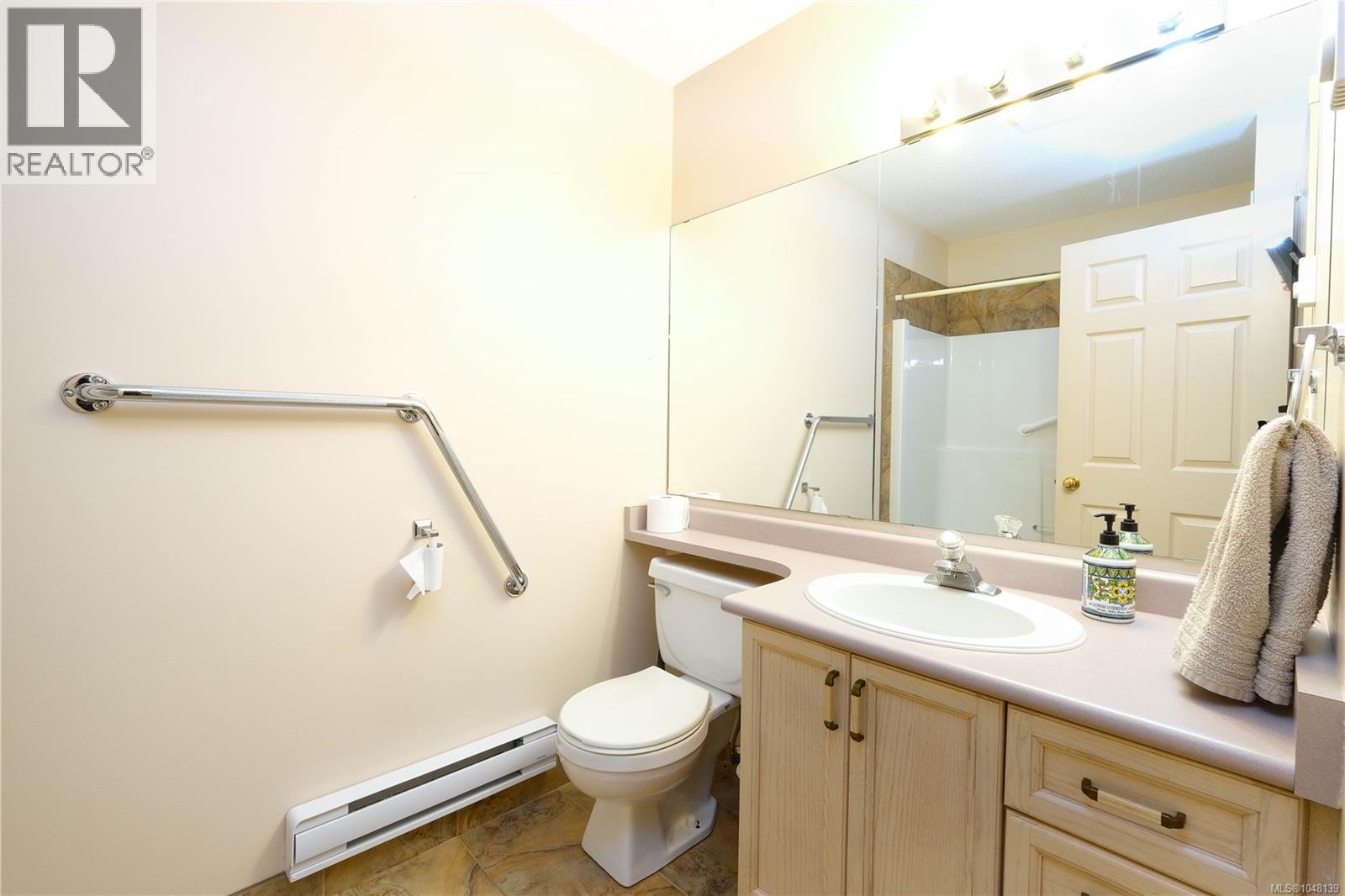 17 2055 Galerno Rd Property Photo 13