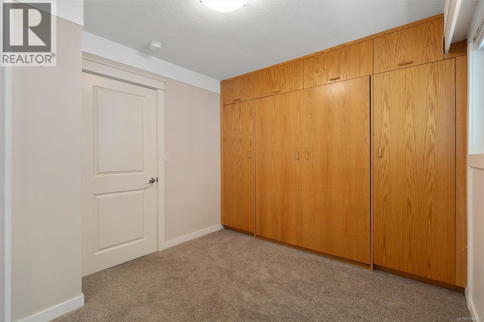 336 Stannard Ave Property Photo 12