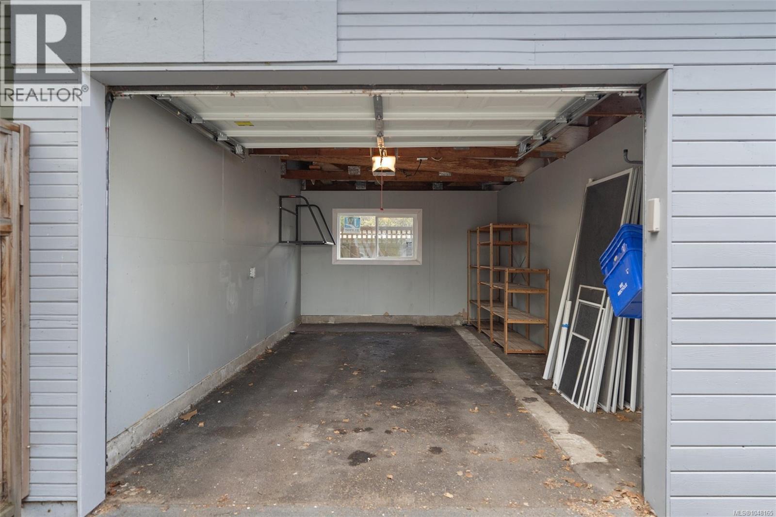 336 Stannard Ave Property Photo 41