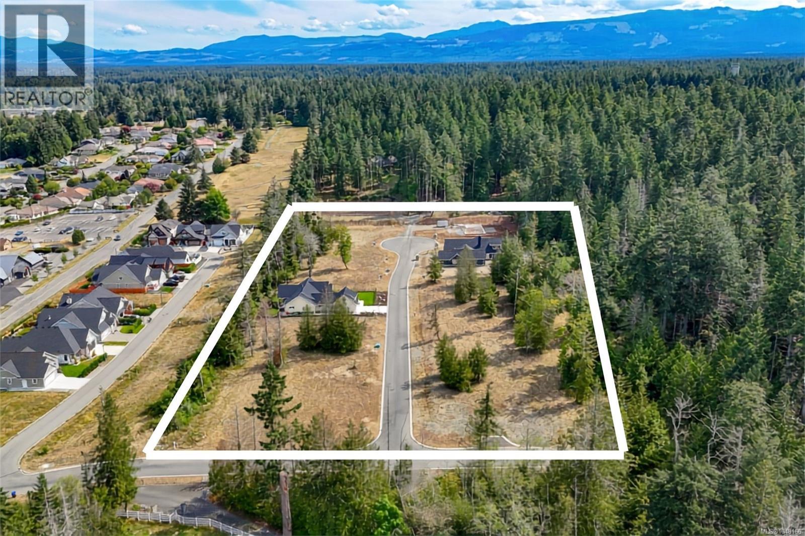 421 (lot 14) Camassia Close Property Photo 3