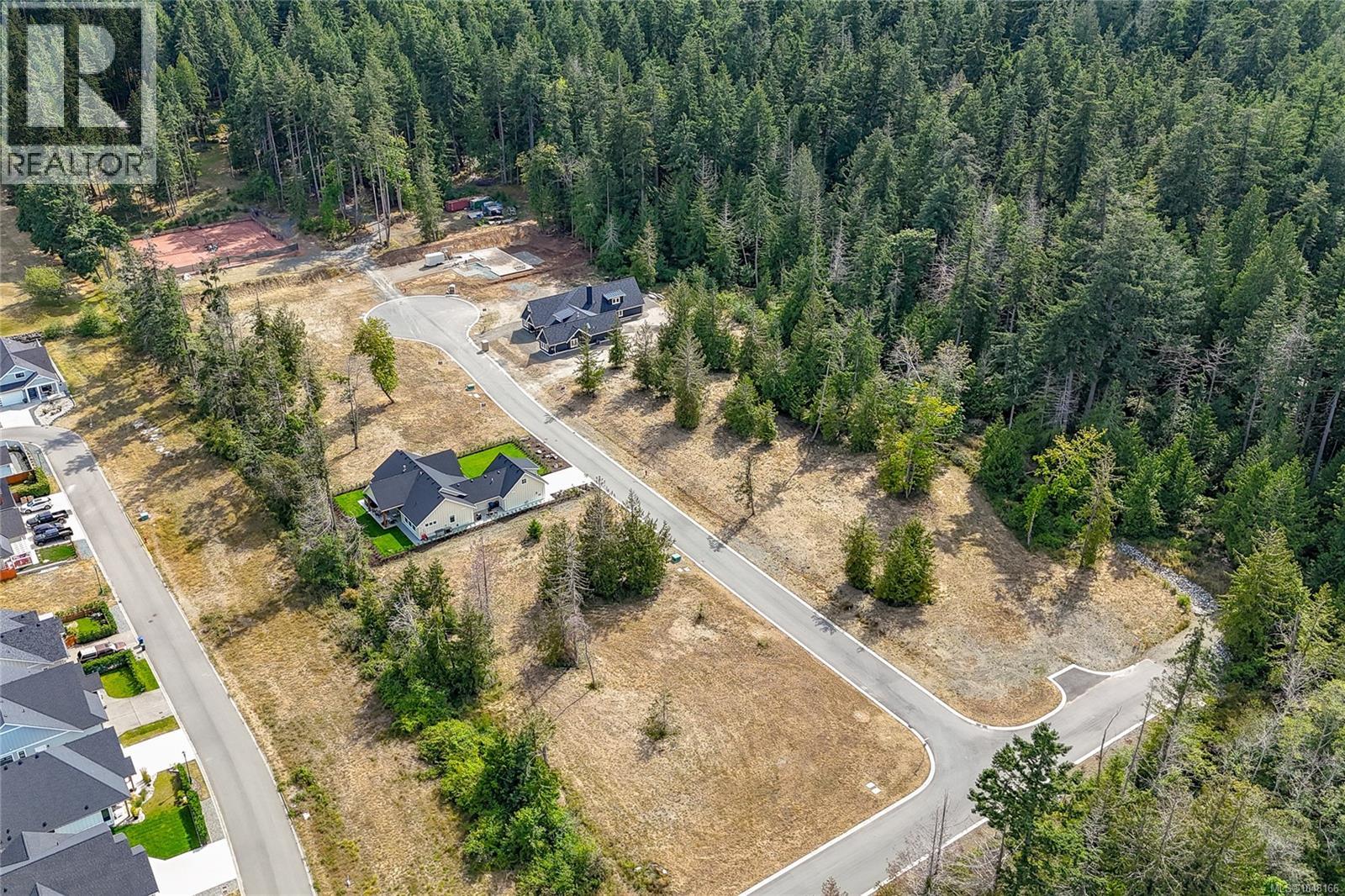 421 (lot 14) Camassia Close Property Photo 5