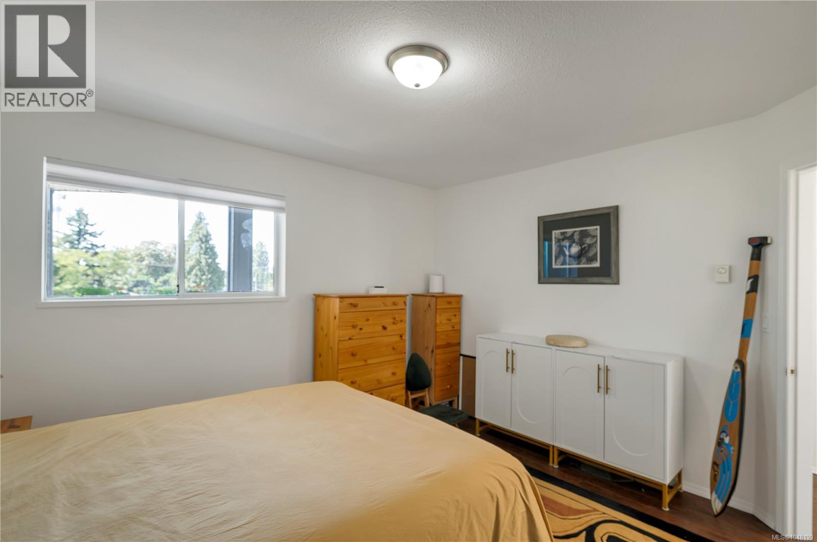 4g 690 Colwyn St Property Photo 28