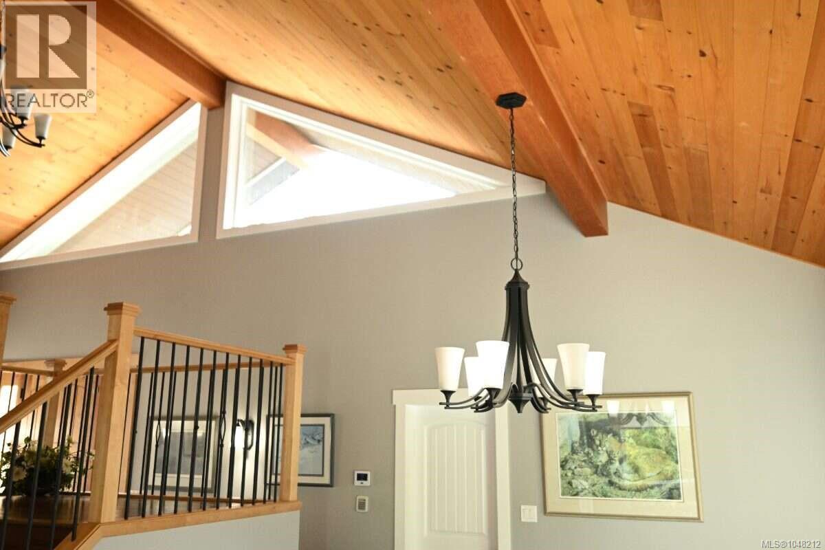 2625 Streamside Pl Property Photo 12