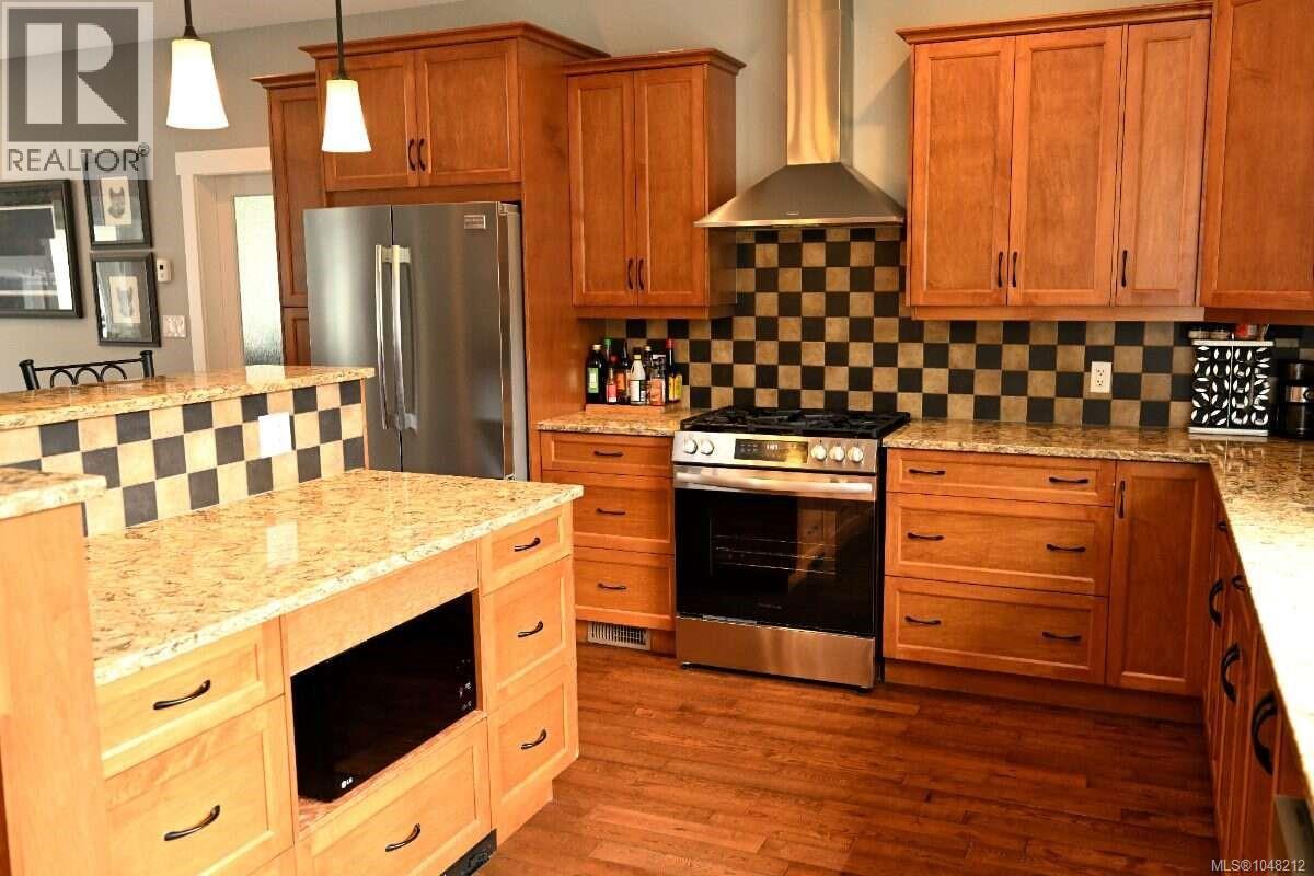 2625 Streamside Pl Property Photo 16