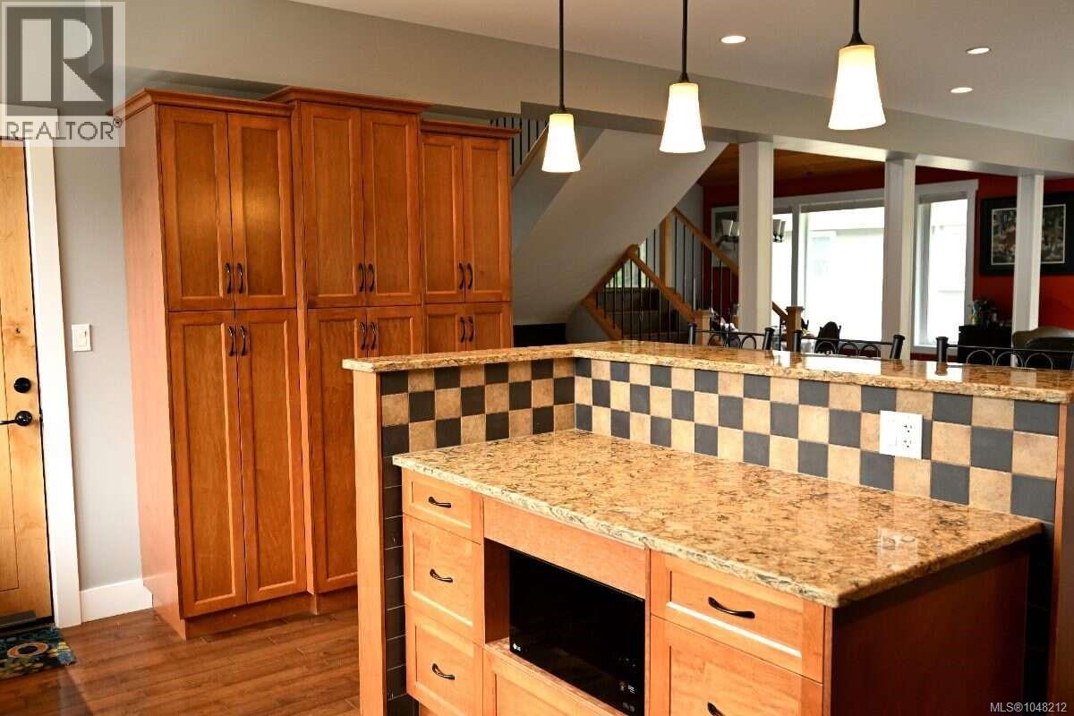 2625 Streamside Pl Property Photo 17