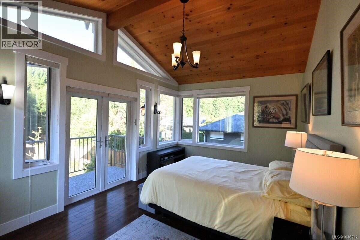 2625 Streamside Pl Property Photo 29