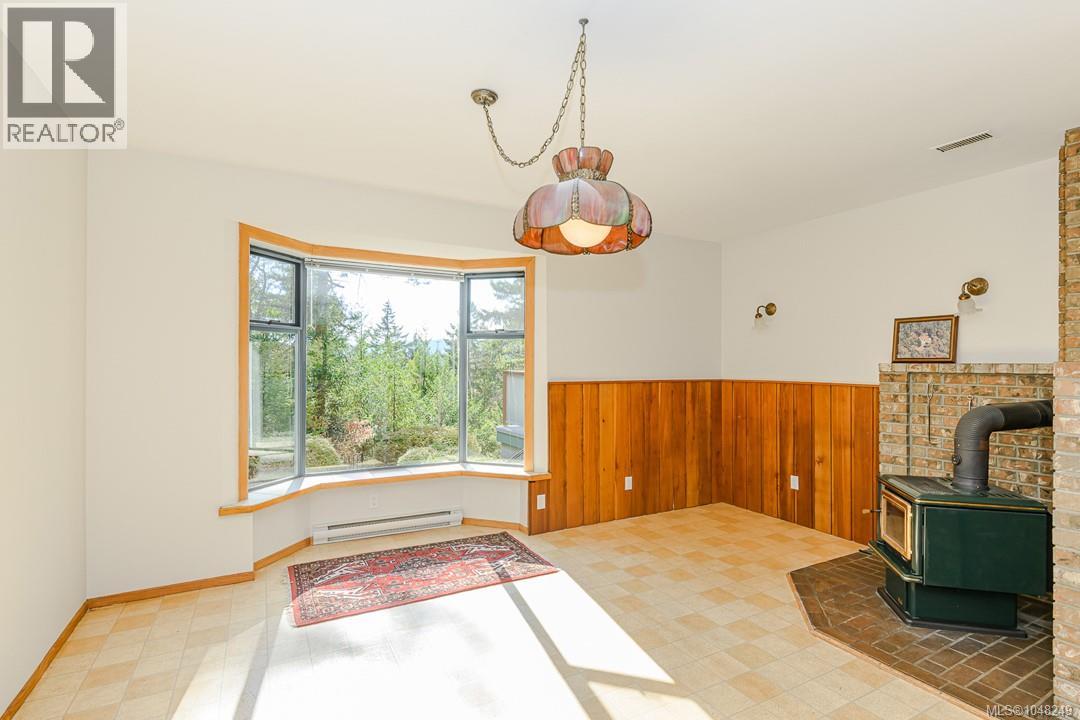 620 Tammy Pl Property Photo 8