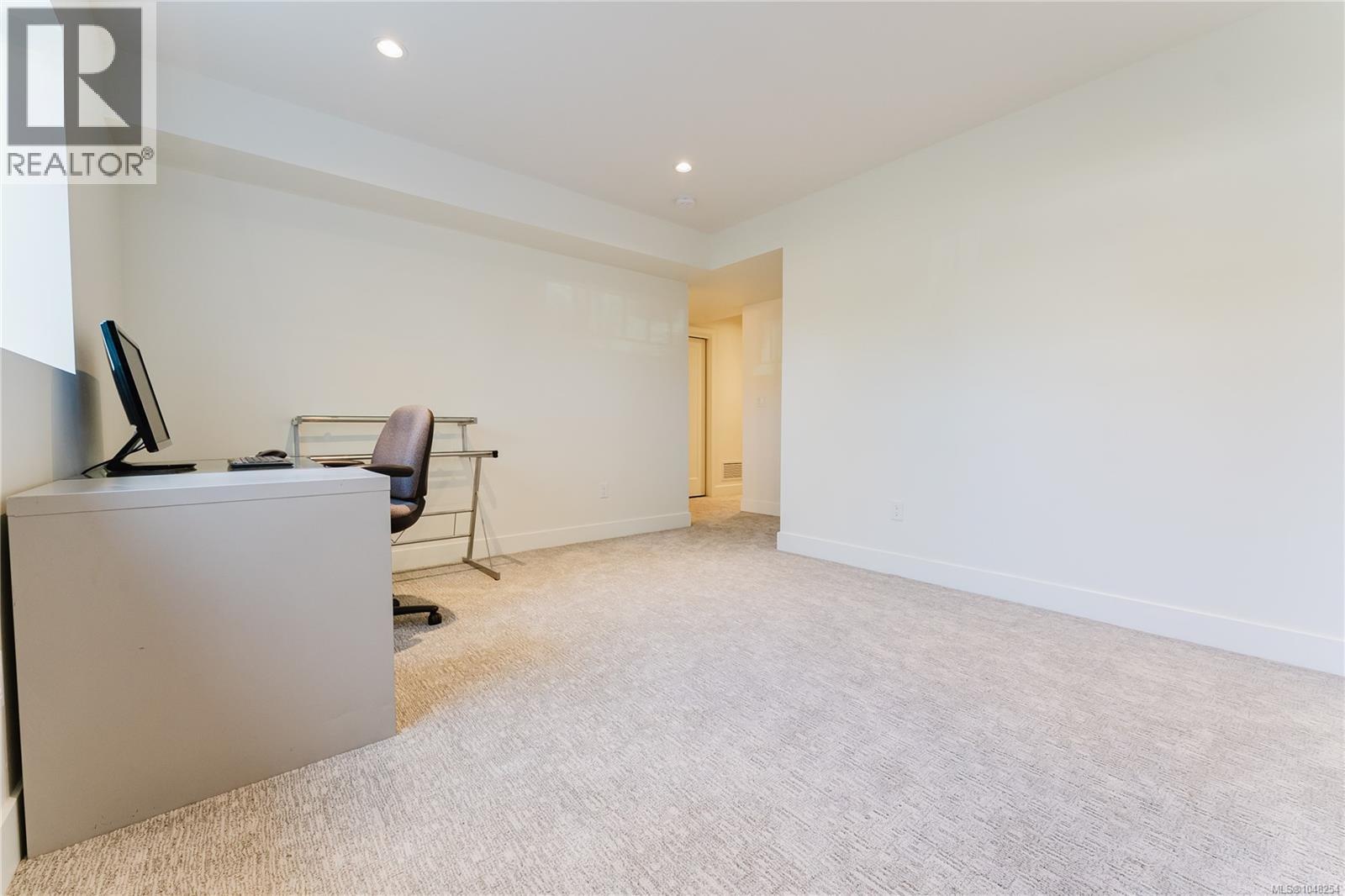 63 Boyd St Property Photo 37
