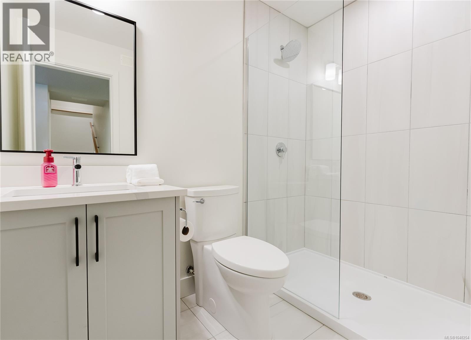 63 Boyd St Property Photo 38