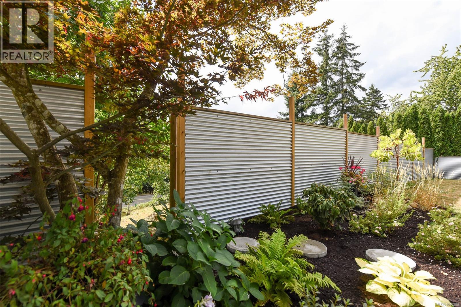 4659 Mcquillan Rd Property Photo 8