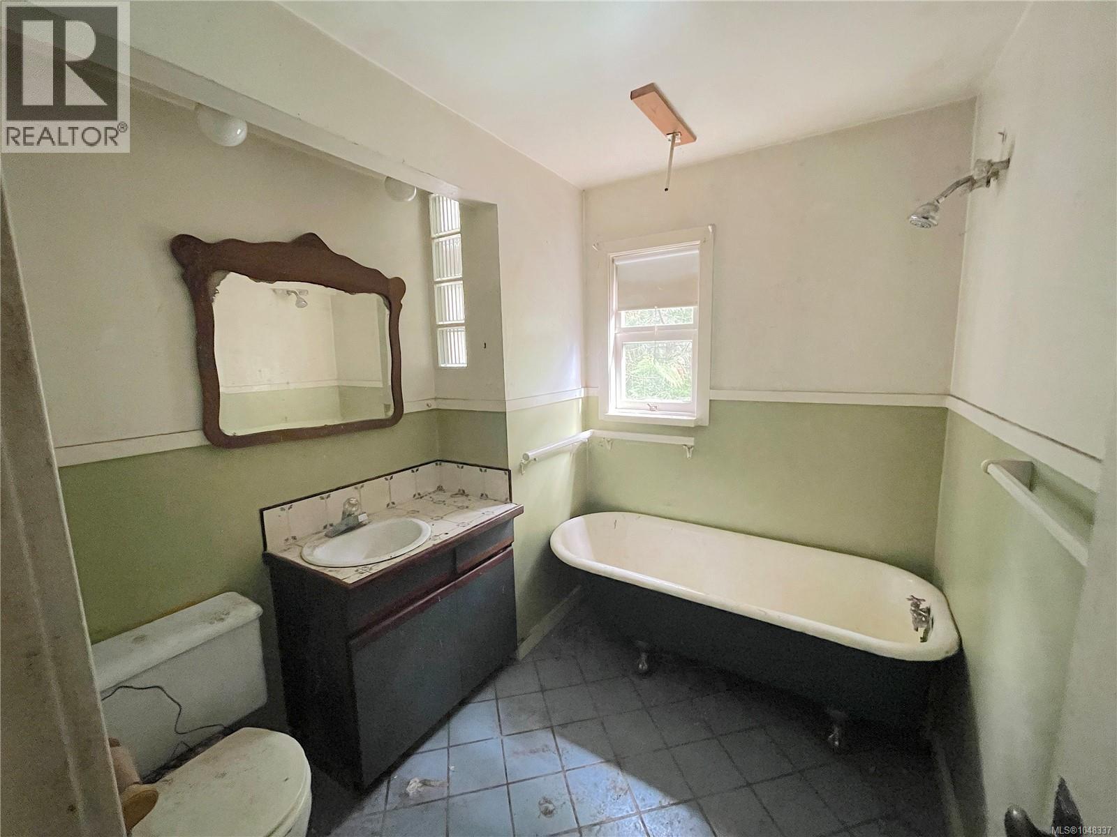 3319 Decourcy Dr Property Photo 40