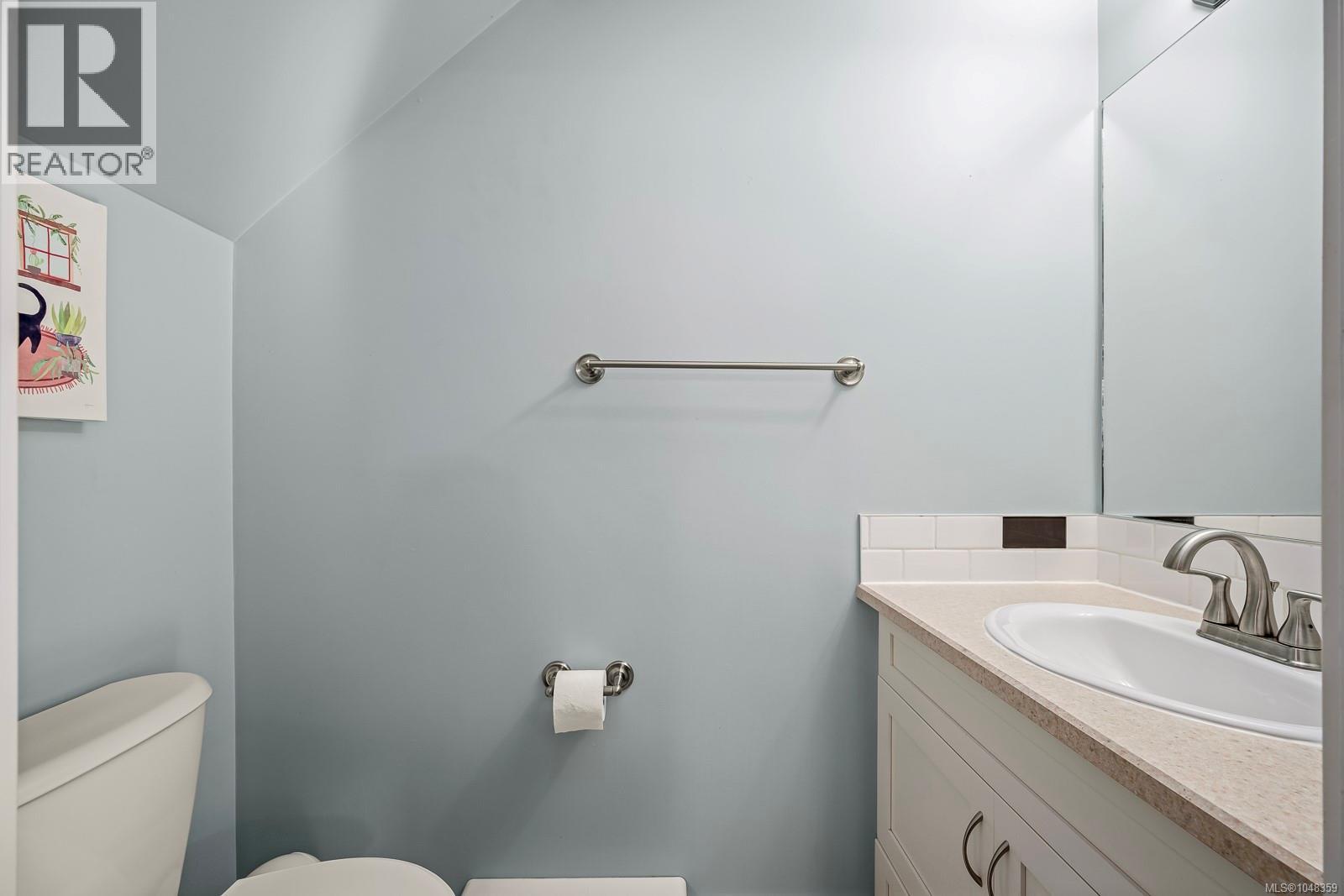 105 170 Centennial Dr Property Photo 12