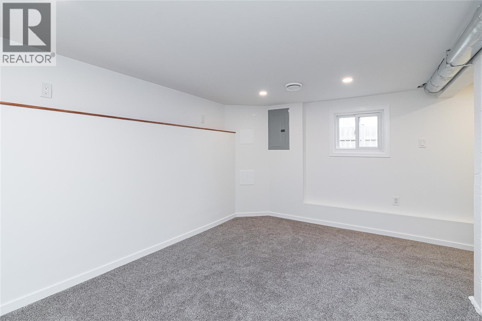 890 Darwin Ave Property Photo 26