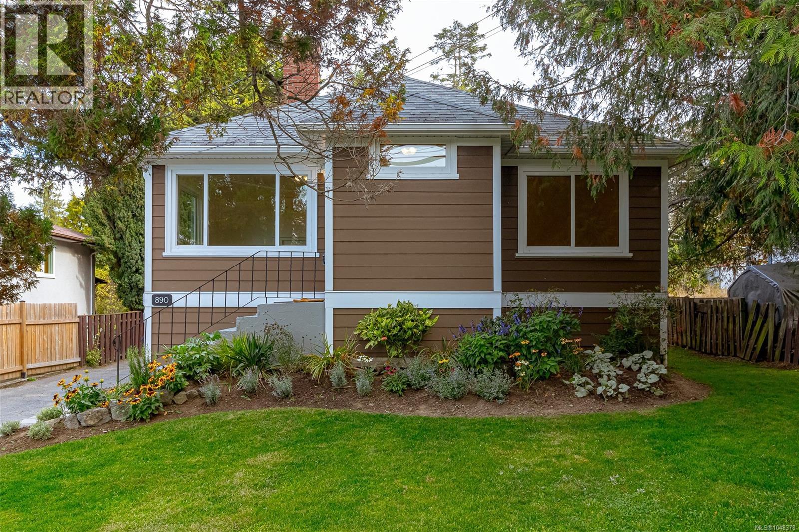 890 Darwin Ave Property Photo 41