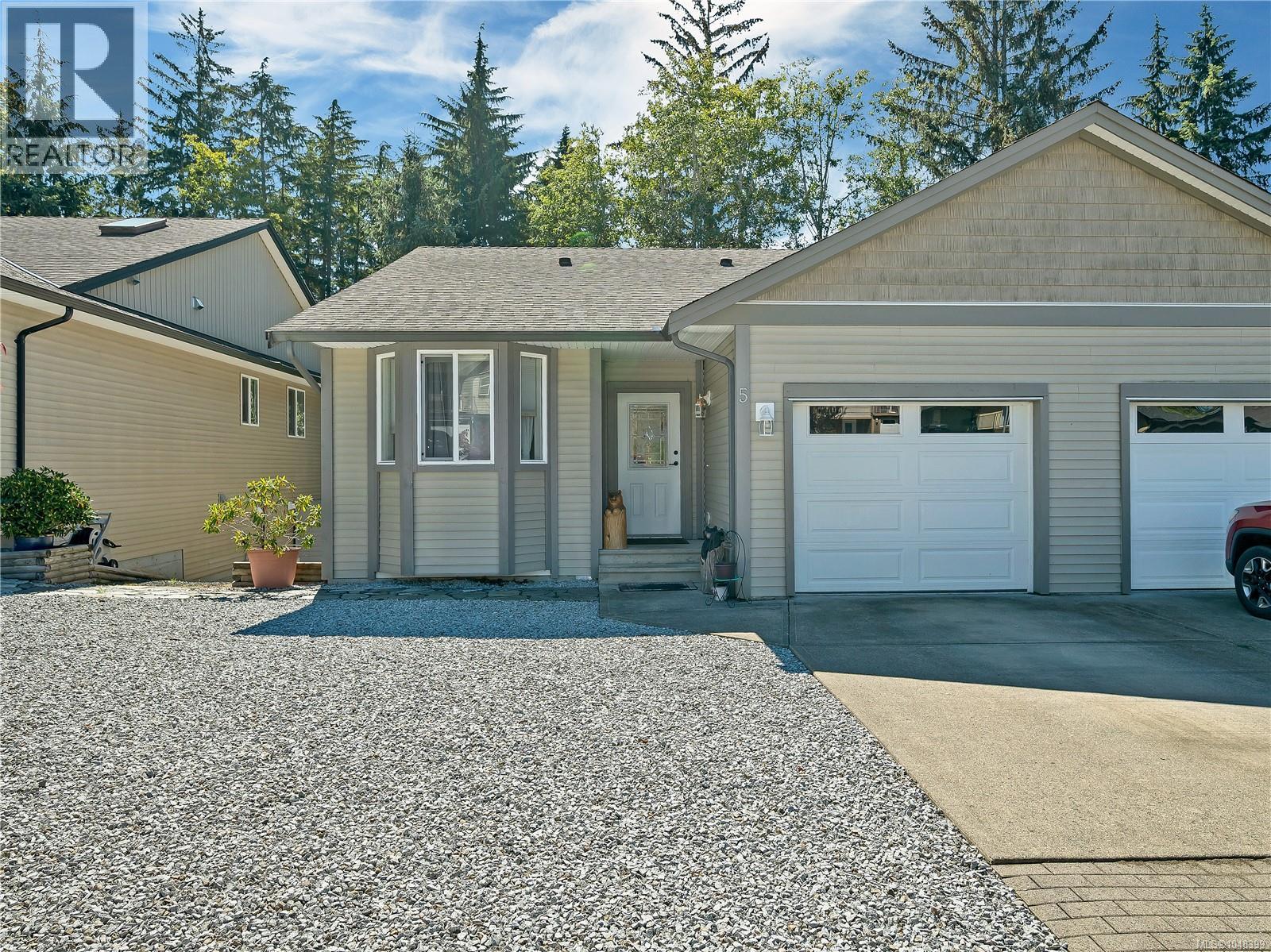 5 1424 Alder St S Property Photo 1