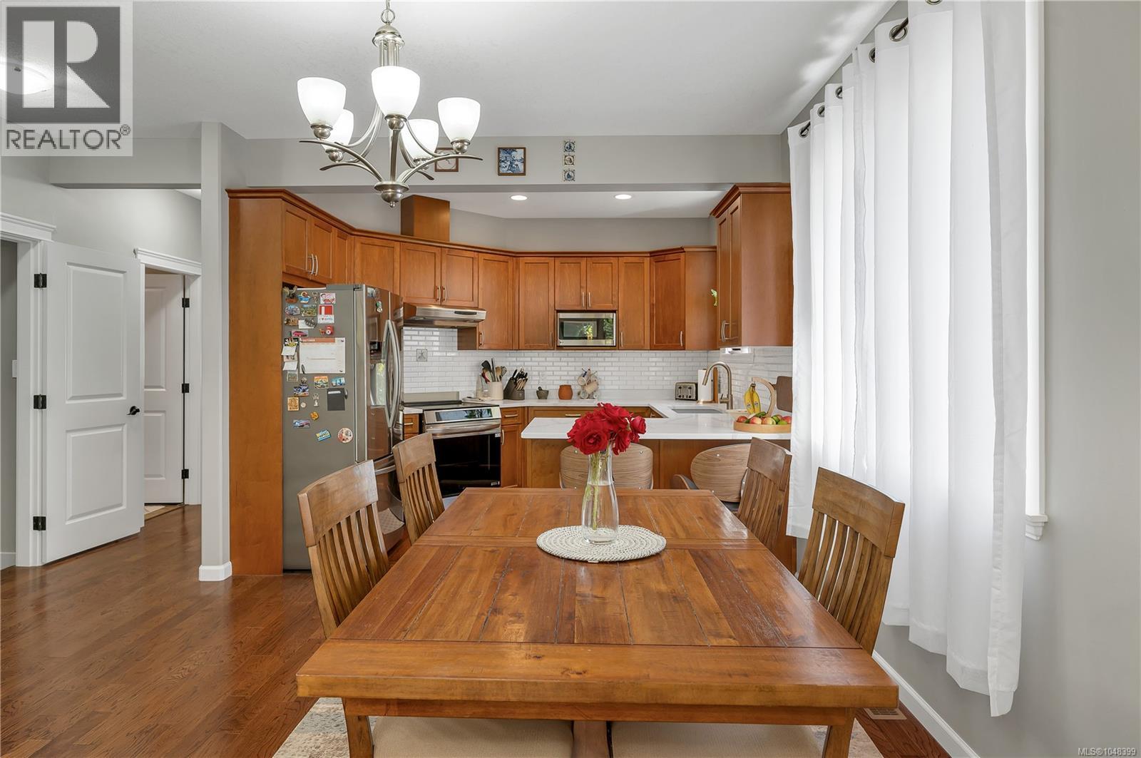 5 1424 Alder St S Property Photo 13
