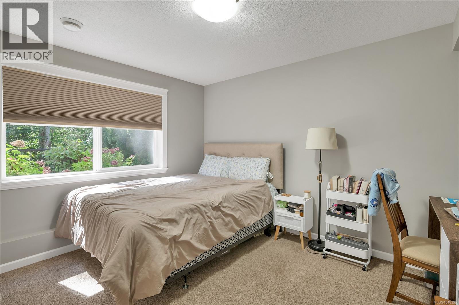 5 1424 Alder St S Property Photo 37
