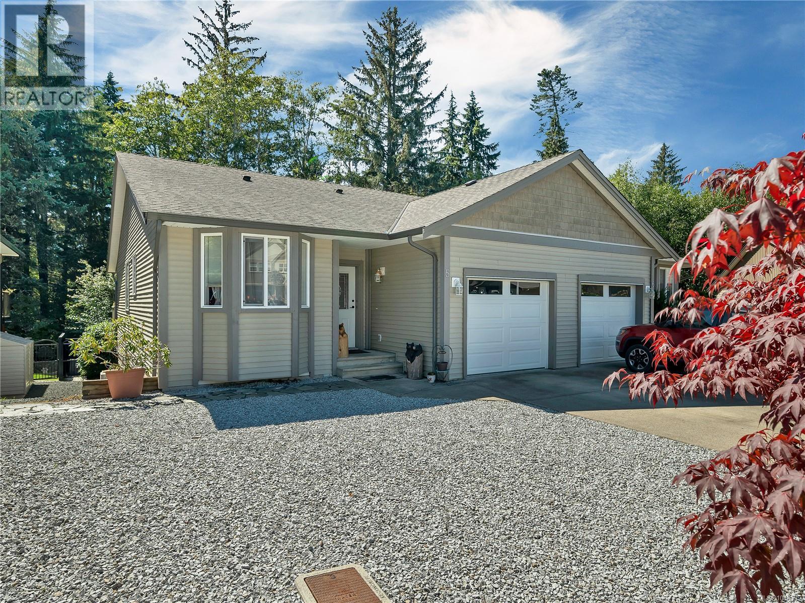 5 1424 Alder St S Property Photo 45