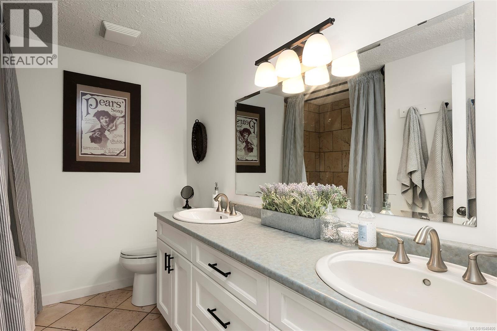 1442 Wilkinson Rd Property Photo 20