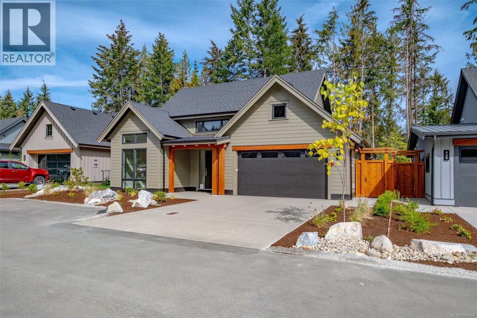 519 Hole-in-one Dr Property Photo 1