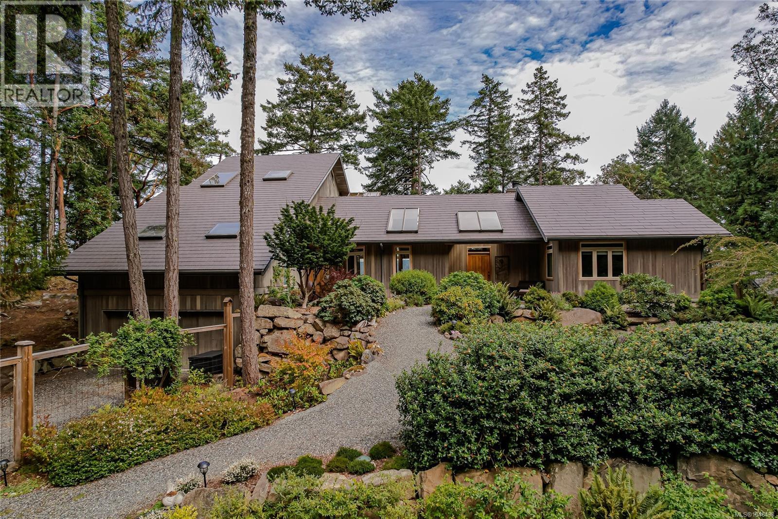 104 Seclusion Lane