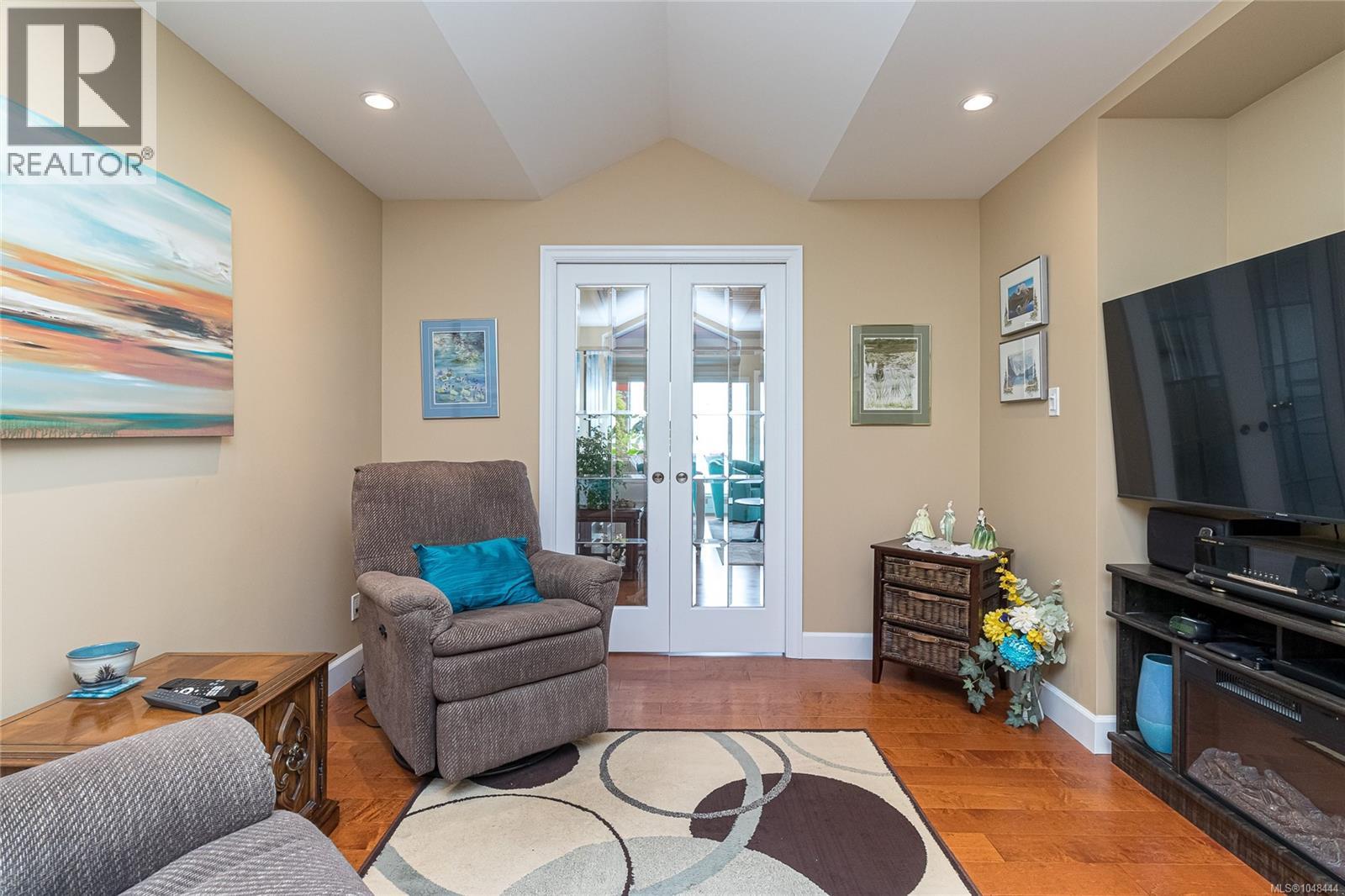 498 Seaview Way Property Photo 19