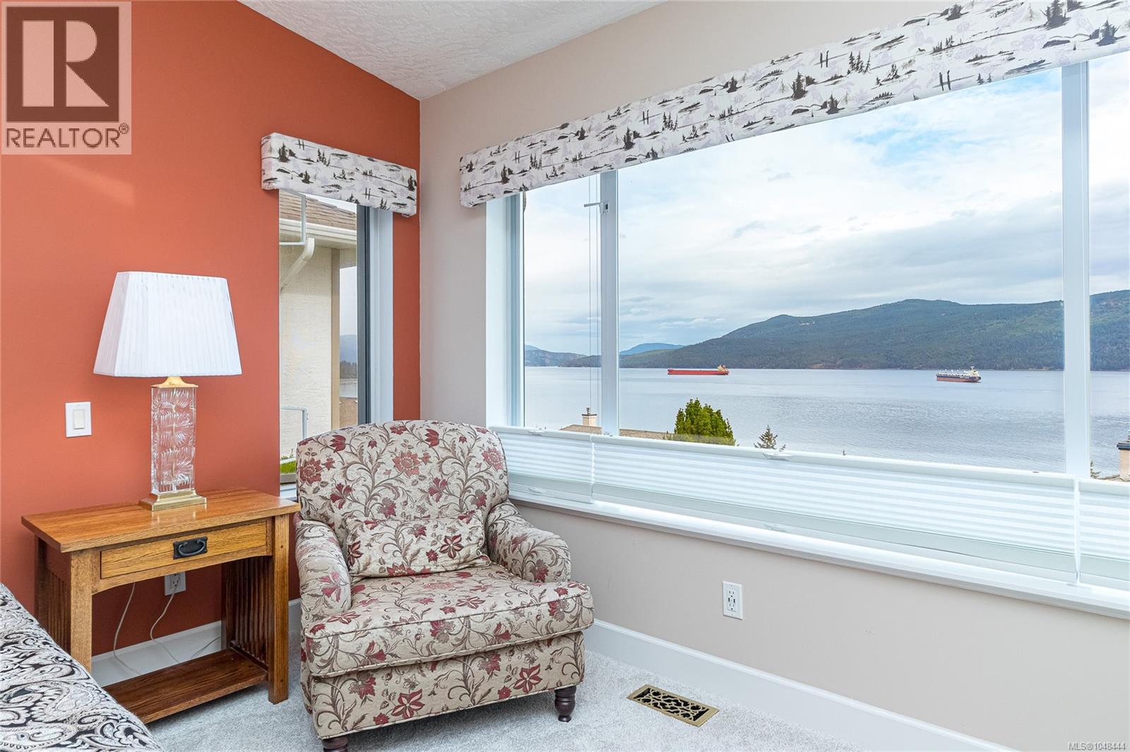 498 Seaview Way Property Photo 21