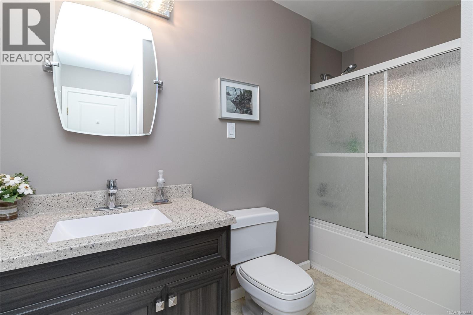 498 Seaview Way Property Photo 31