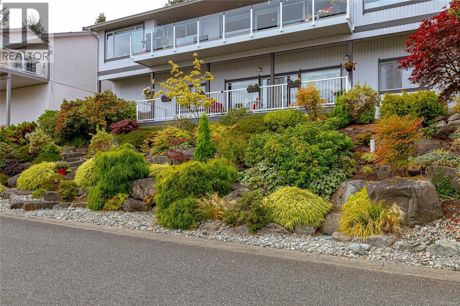 498 Seaview Way Property Photo 34