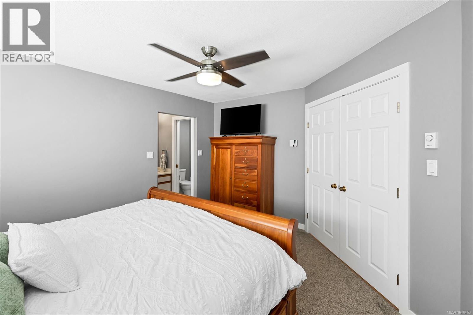 871 Colonia Dr Property Photo 30