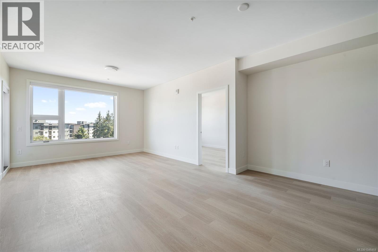 309 777 Station Ave Property Photo 11