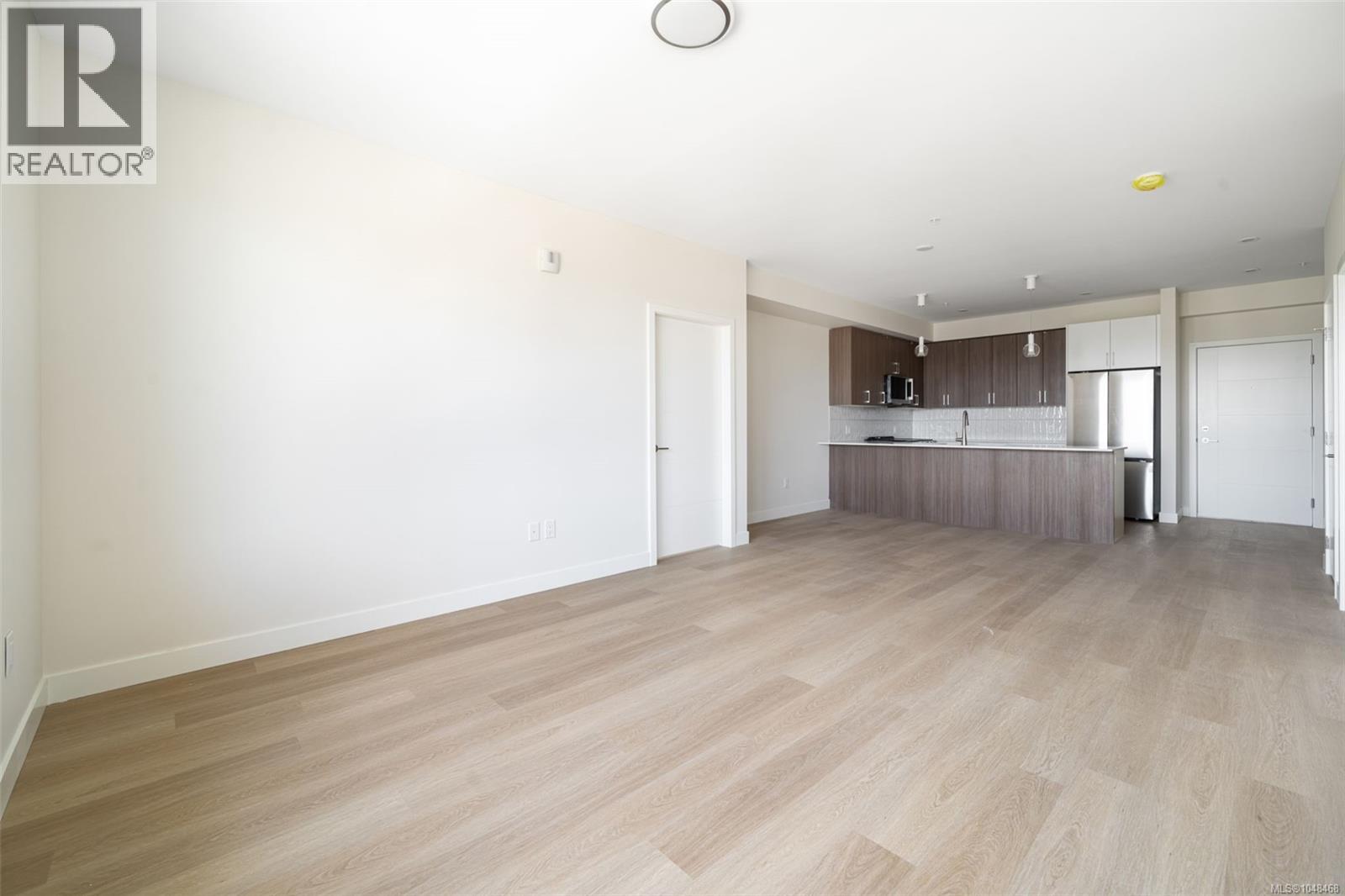 309 777 Station Ave Property Photo 15