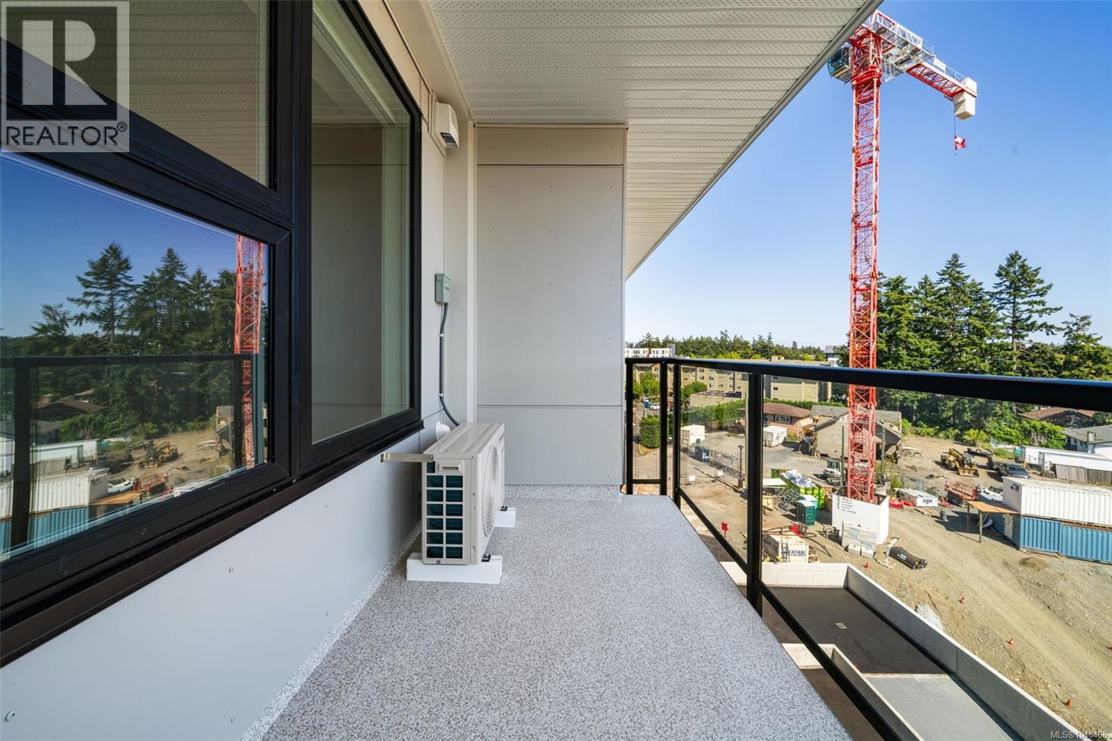 309 777 Station Ave Property Photo 18