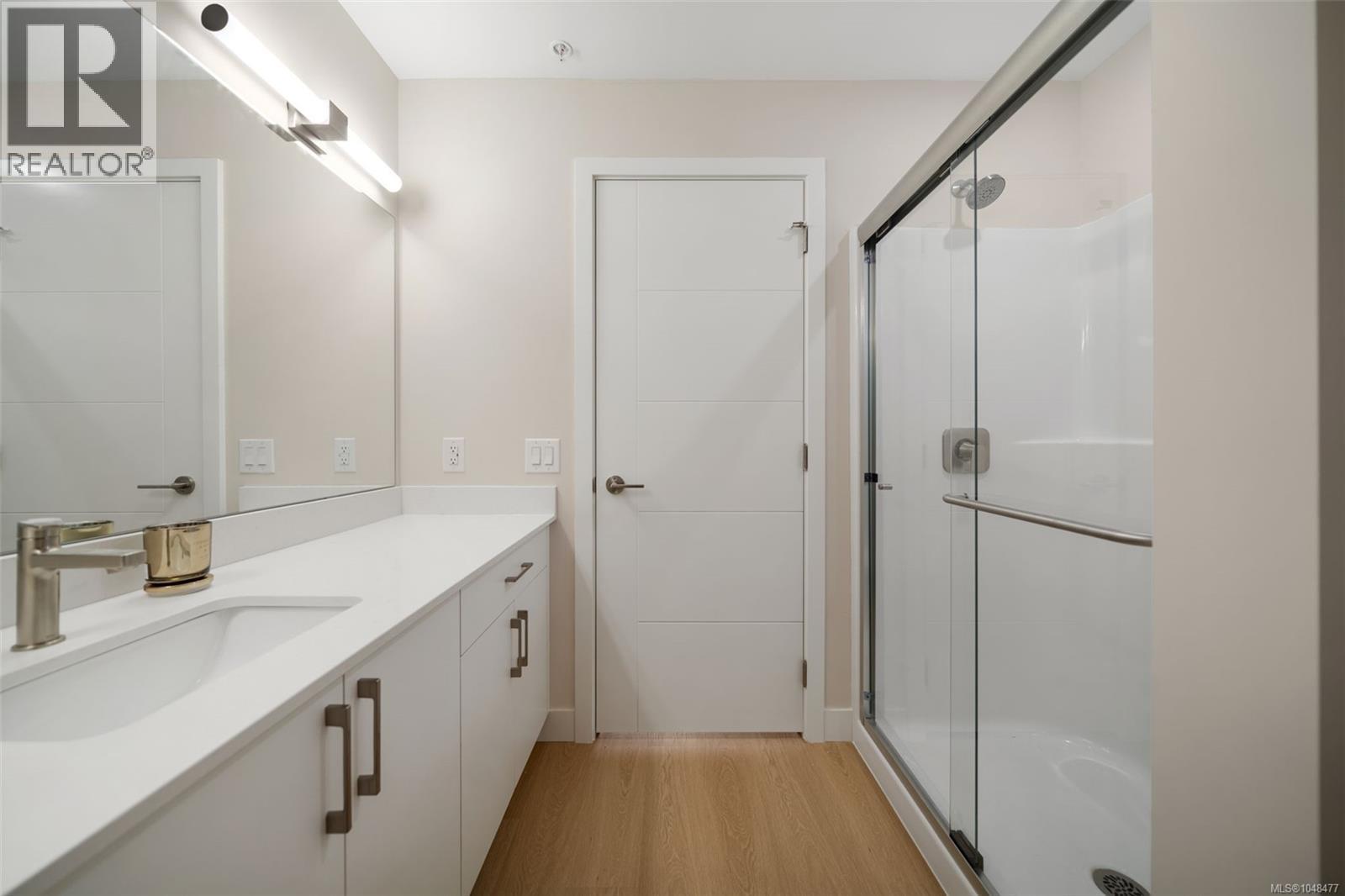 310 777 Station Ave Property Photo 10