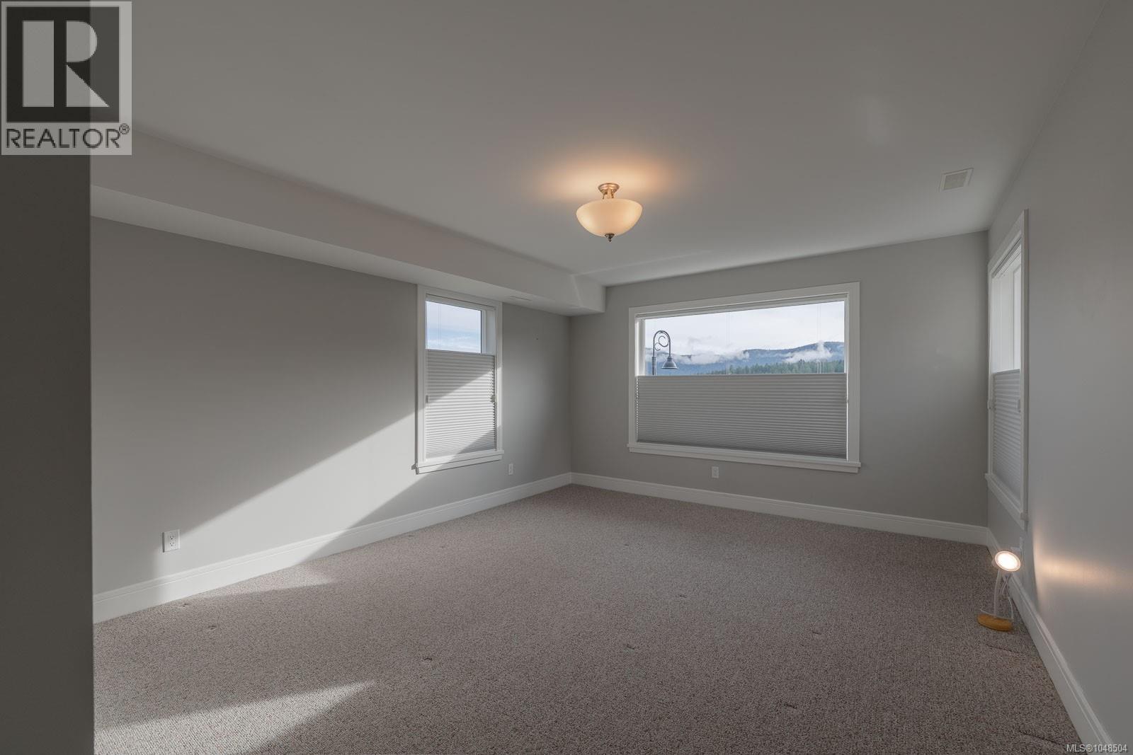 28 1060 Shore Pine Close Property Photo 30