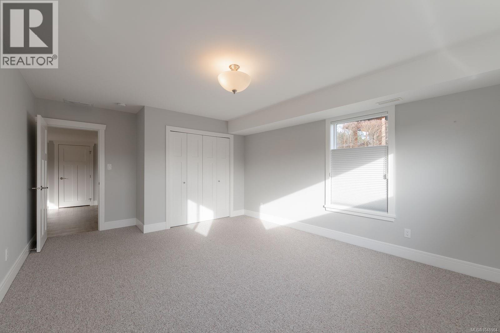 28 1060 Shore Pine Close Property Photo 33