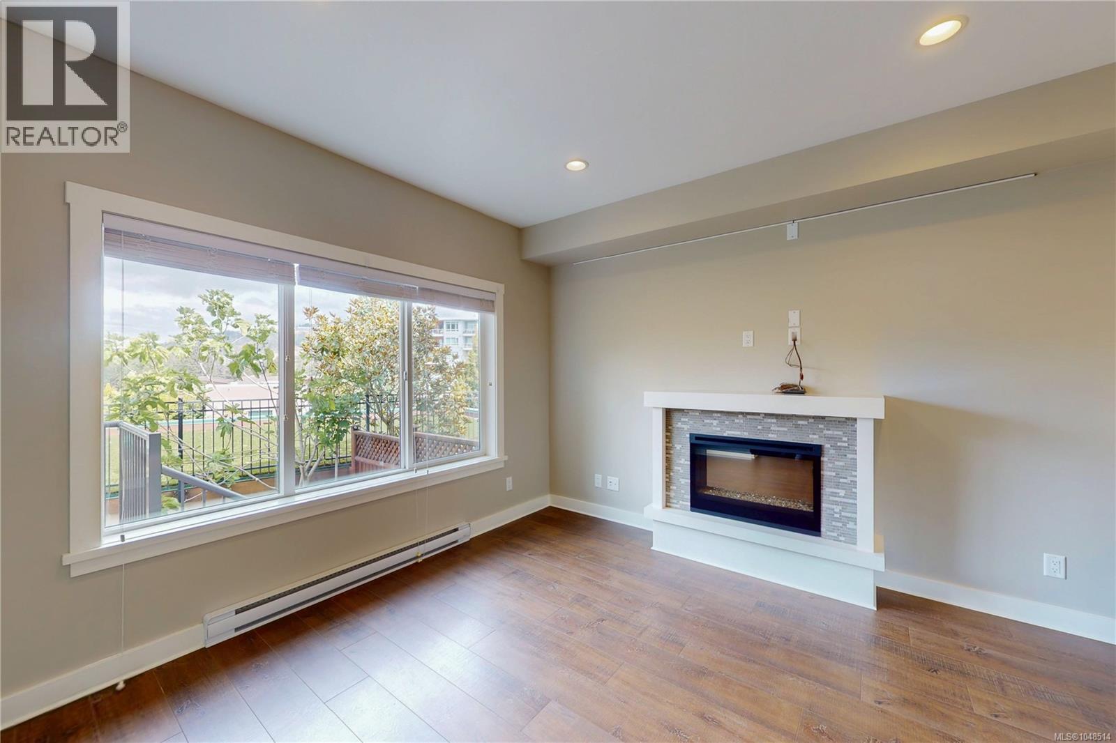 3028 Urban Creek Way Property Photo 13