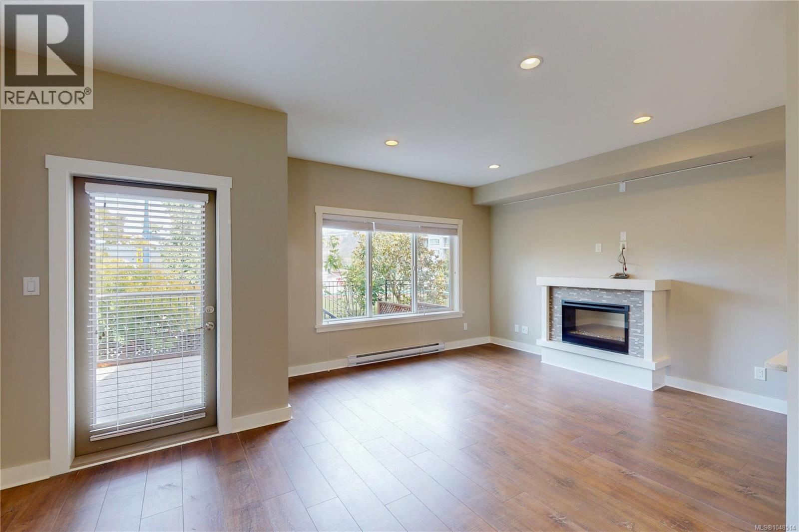 3028 Urban Creek Way Property Photo 15