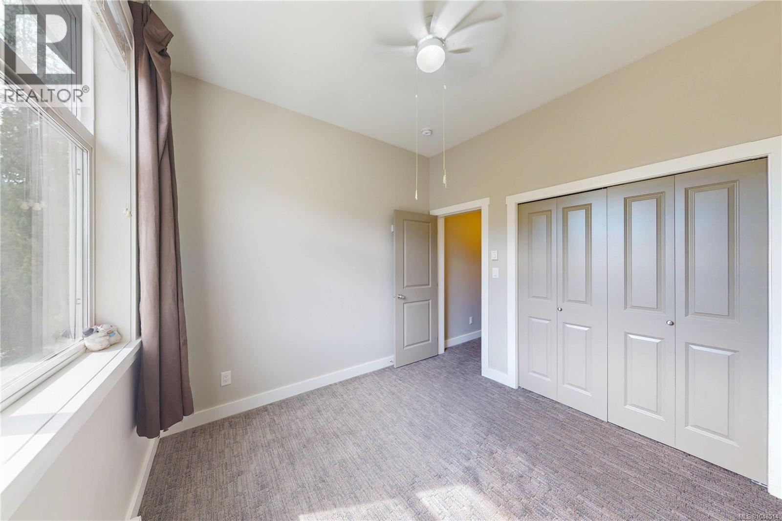 3028 Urban Creek Way Property Photo 21