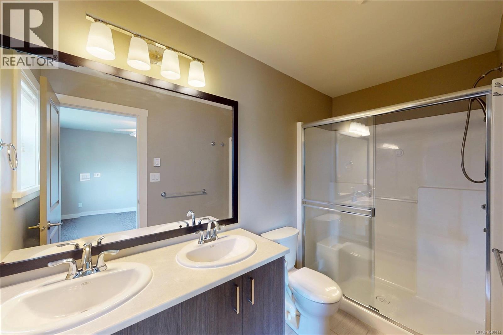 3028 Urban Creek Way Property Photo 32