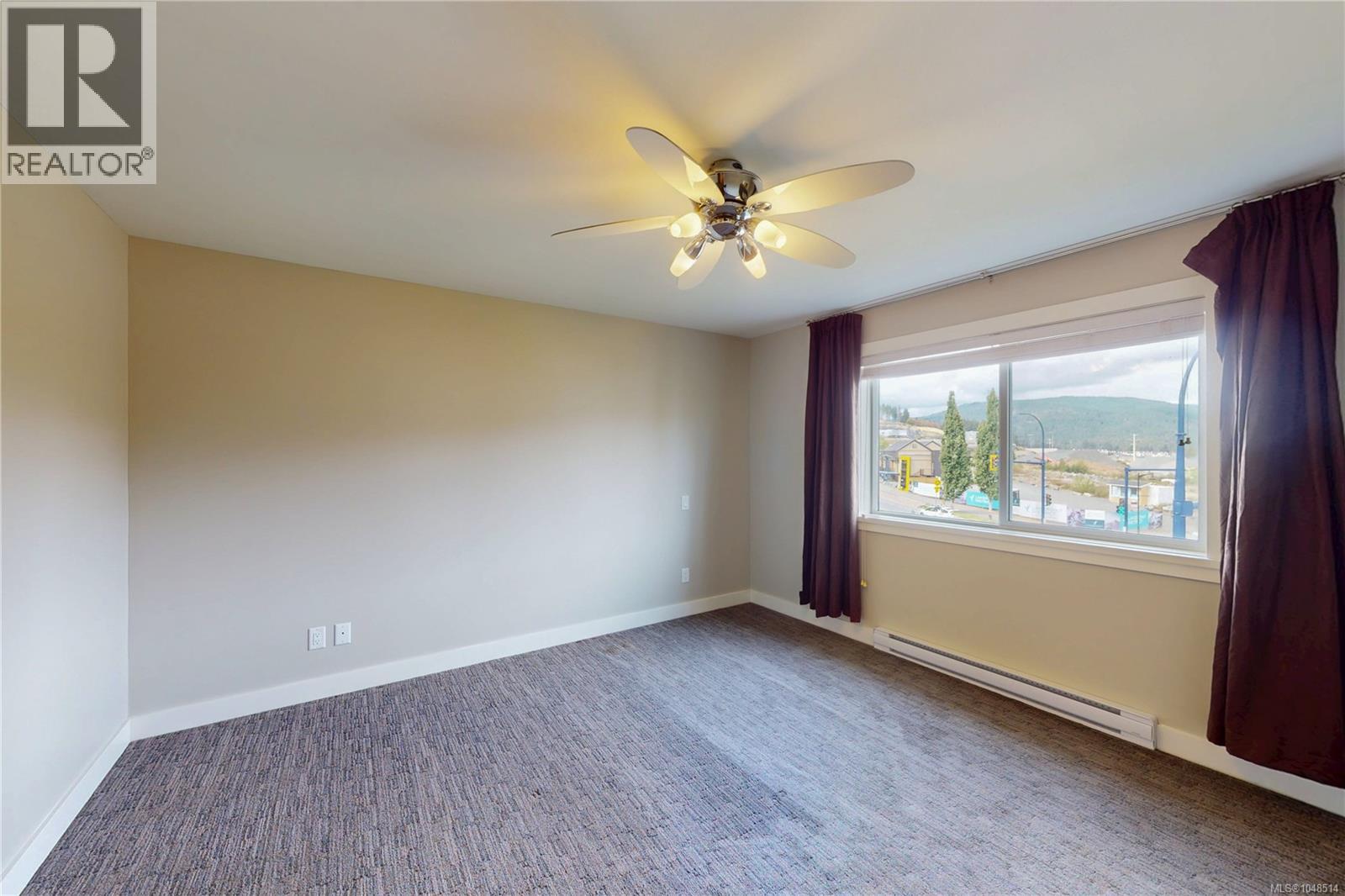 3028 Urban Creek Way Property Photo 33